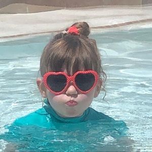 Meet your Posher, Sabrina